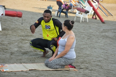 Salvavidas rescatan 30 personas en las playas